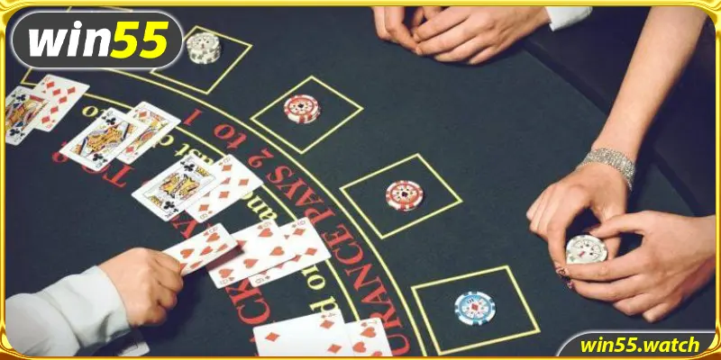 Người chơi Blackjack có thể đặt cược vào nhiều tay trong cùng một ván